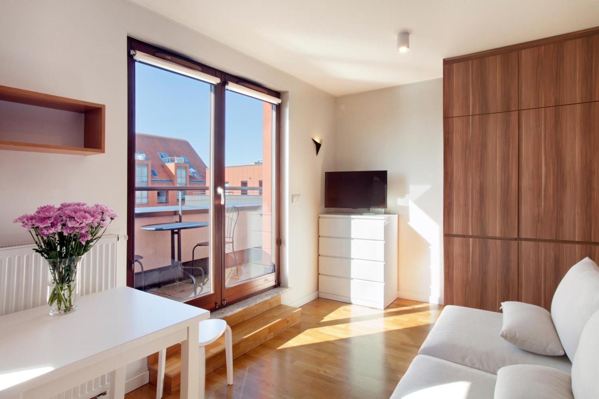 Marine Studio With Balcony And Parking By Tyzenhauz Gdansk Bagian luar foto